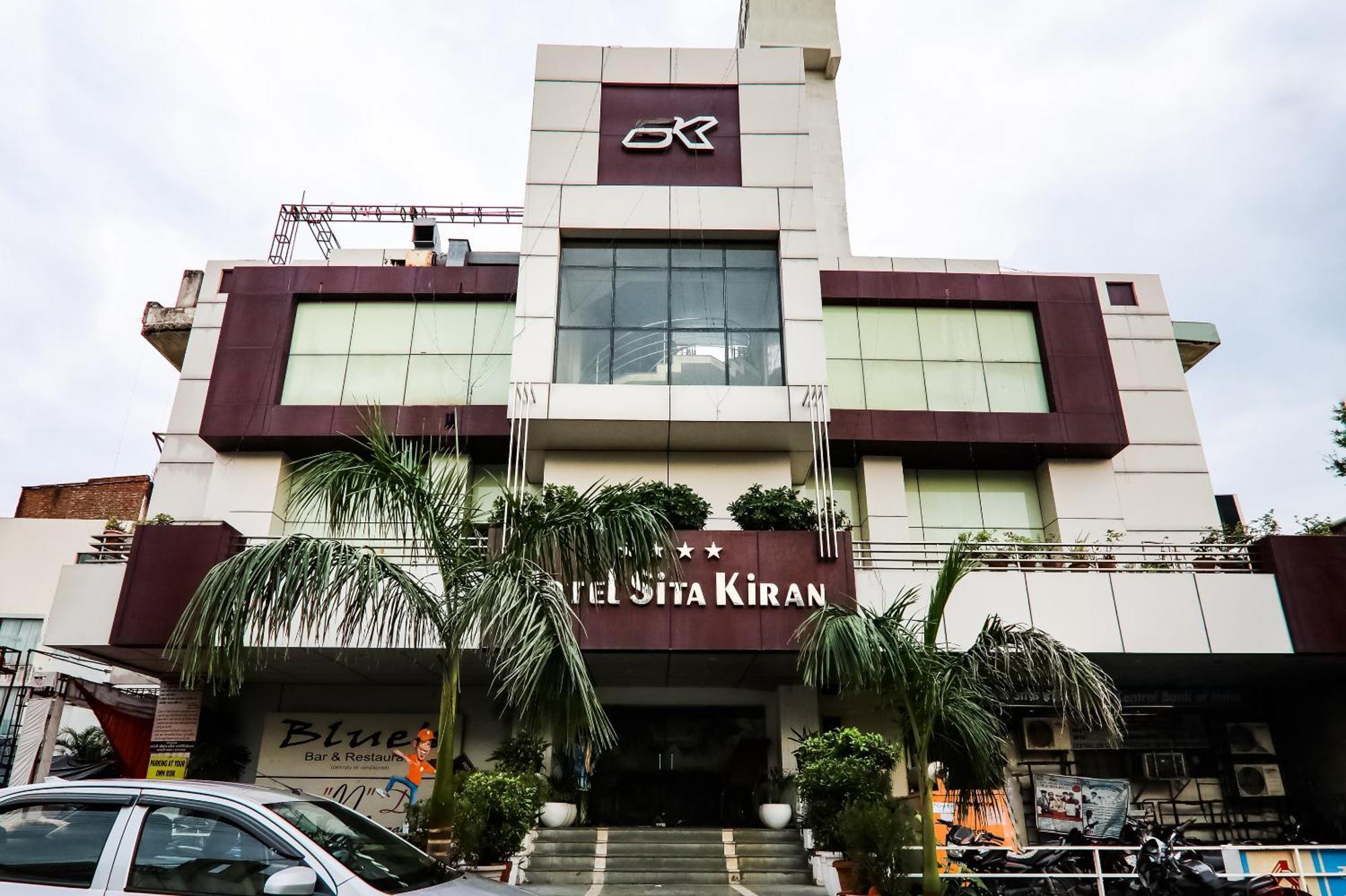 Hotel Sita Kiran Bareli Kültér fotó
